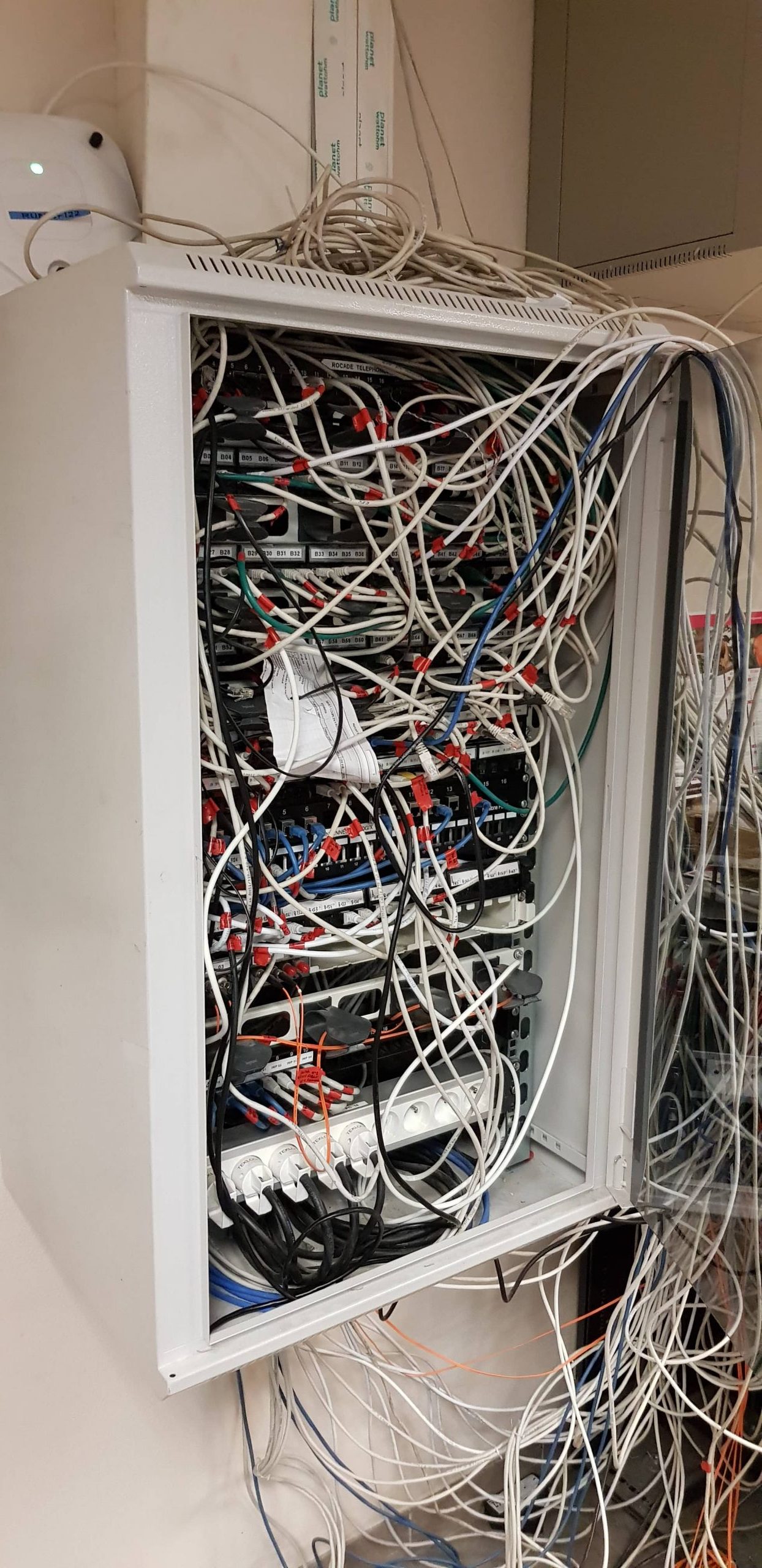 GP2C – BAIE INFORMATIQUE RUNGIS 01